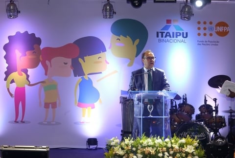 O representente do UNFPA no Brasil, Jaime Nadal, esteve presente no evento (Foto: Nilton Rolin/Itaipu Binacional)