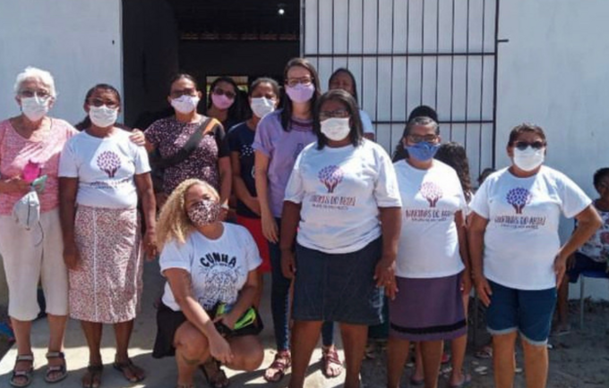 A organização esteve presente em ações sociais, fortalecendo movimentos de mulheres na Paraíba.  Na foto, inauguração da Casa de