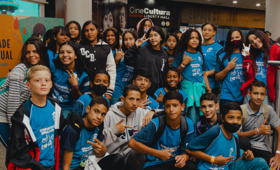 Adolescentes da casa de assistência social Casa Azul marcaram presença. Foto: Marcos Matos/UNFPA Brasil