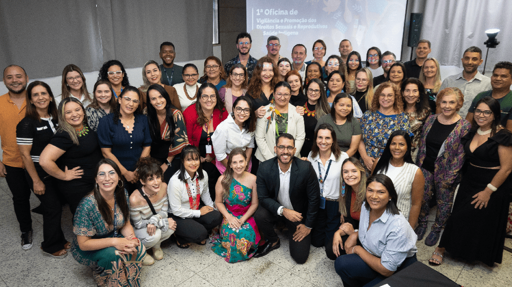 Foto coletiva com os participantes do evento