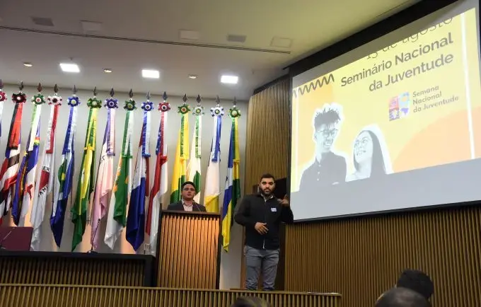 Fundo de População da ONU compartilha projeto para juventude do DF em seminário nacional