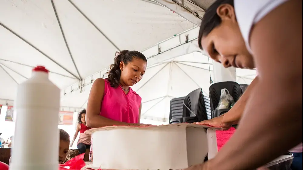 Em Roraima, ONU Mulheres, ACNUR e UNFPA anunciam programa conjunto para empoderamento econômico de mulheres refugiadas e migrantes venezuelanas 