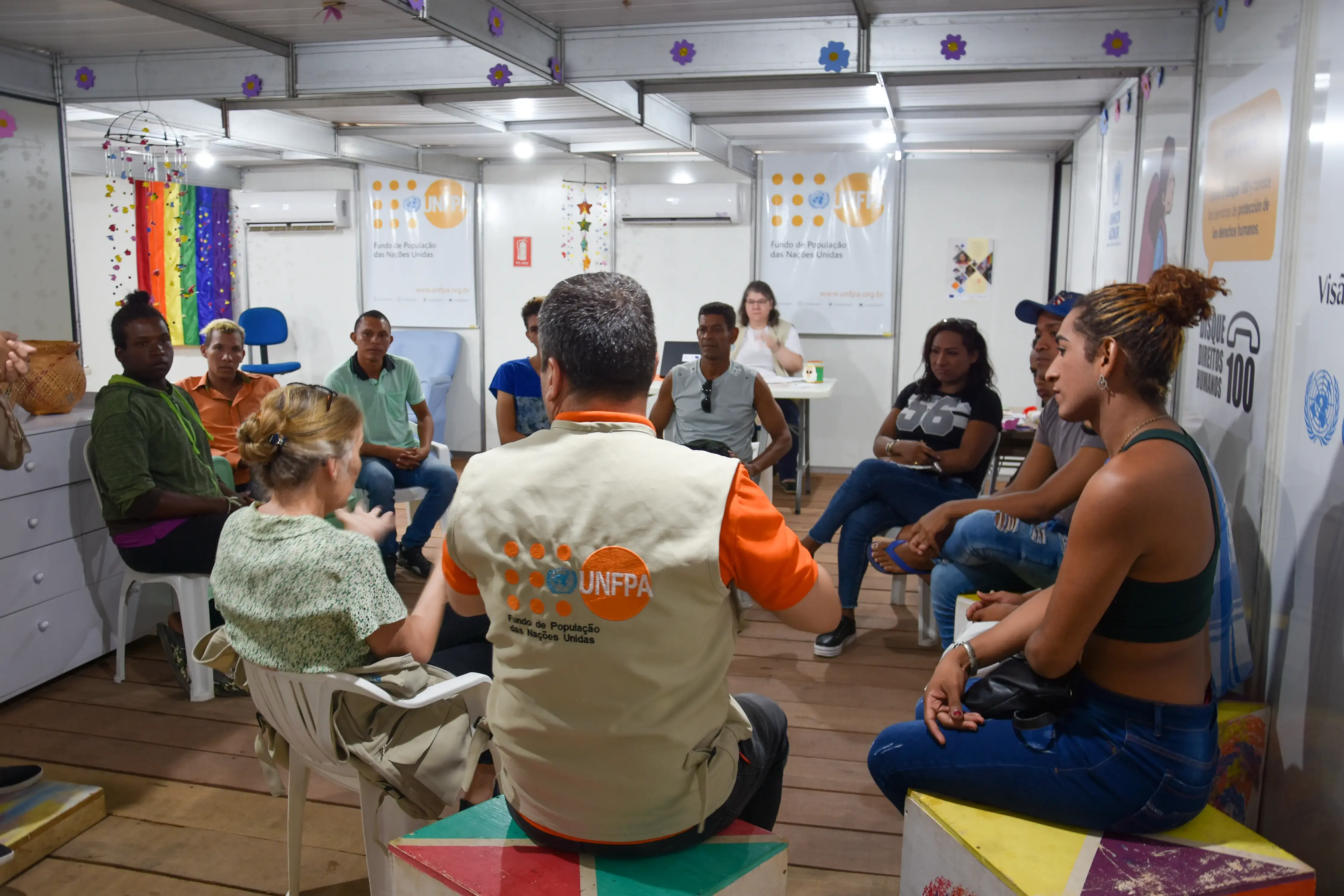 UNFPA orienta migrantes e refugiados sobre como acessar  as políticas públicas de saúde e proteção social em Roraima