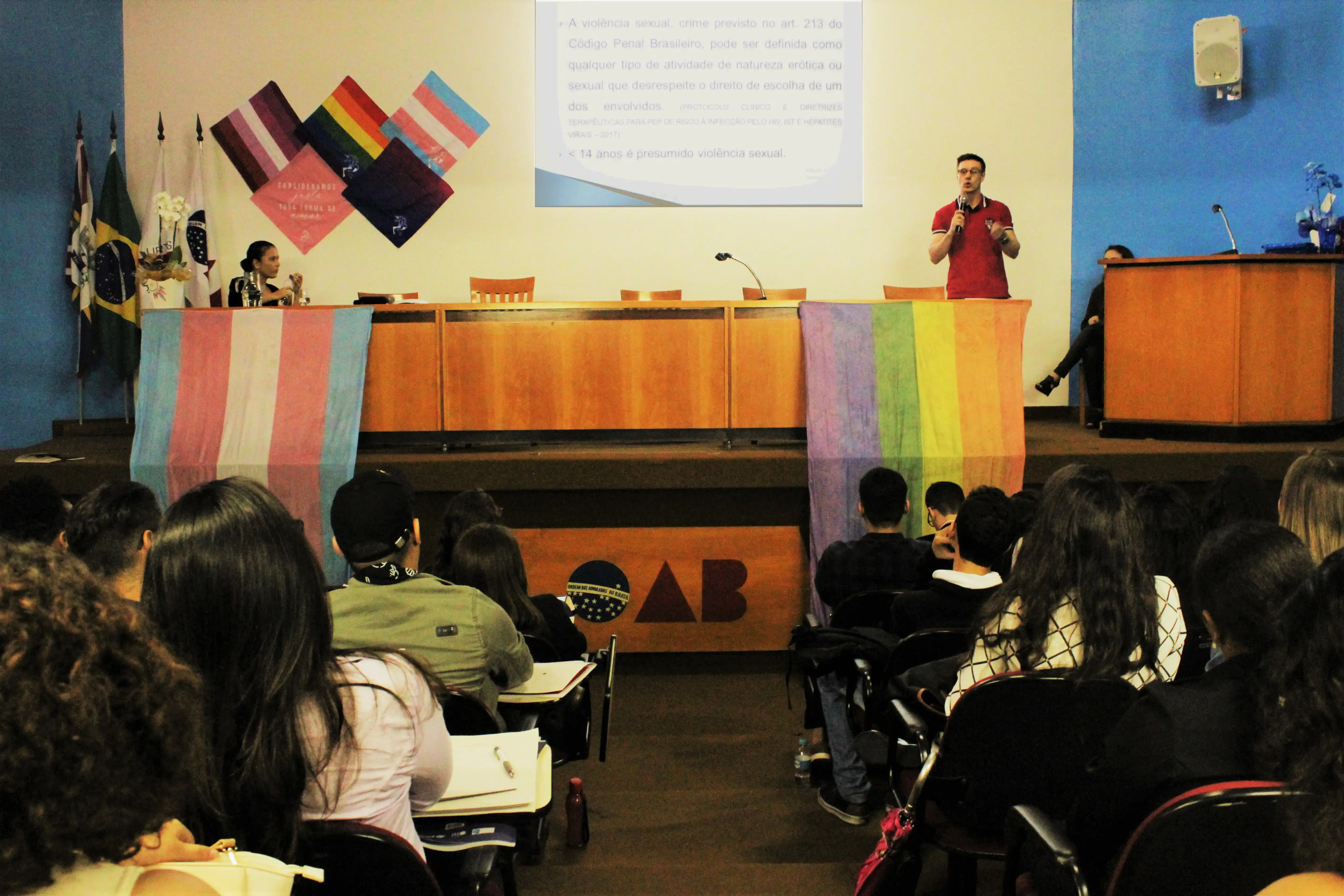 Evento em Governador Valadares (MG) amplia o debate sobre saúde e população LGBT