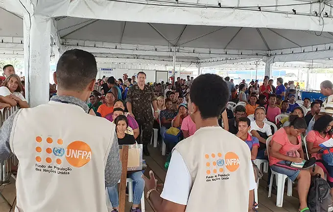 Refugiados e migrantes venezuelanos acessam serviços de documentação e interiorização da Operação Acolhida em Manaus