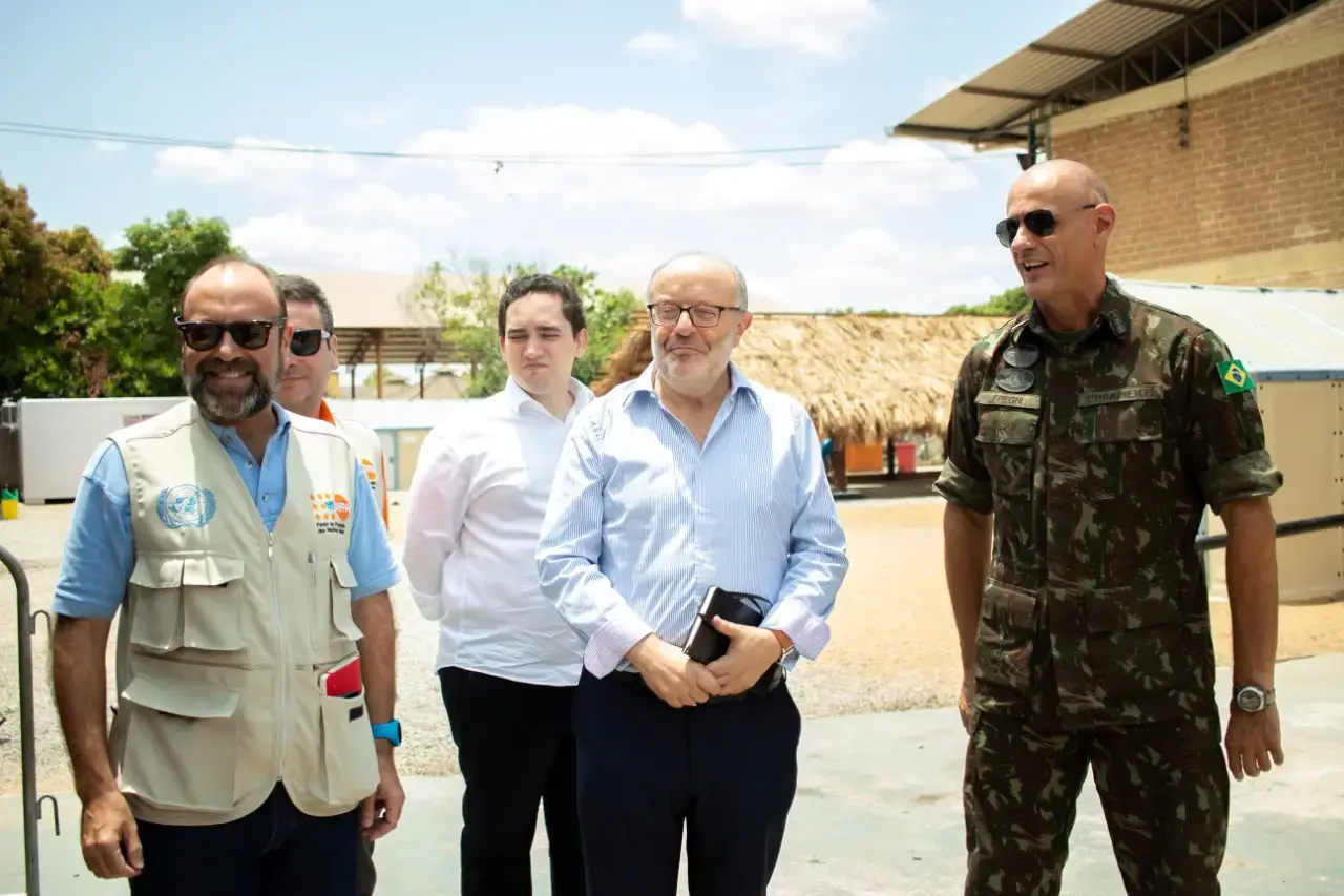 Parceiros do UNFPA visitam ação humanitária em Boa Vista