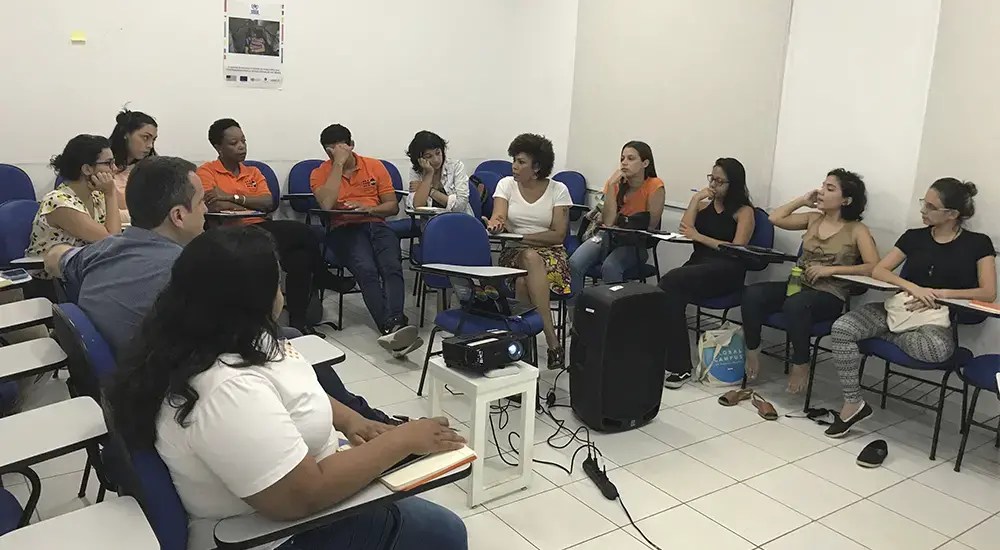 Equipe de Assistência Humanitária em Roraima passa por atividade de sensibilização sobre racismo